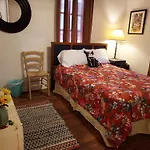 Cozy Vintage Casita